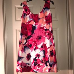 Floral New York and Company Dress!